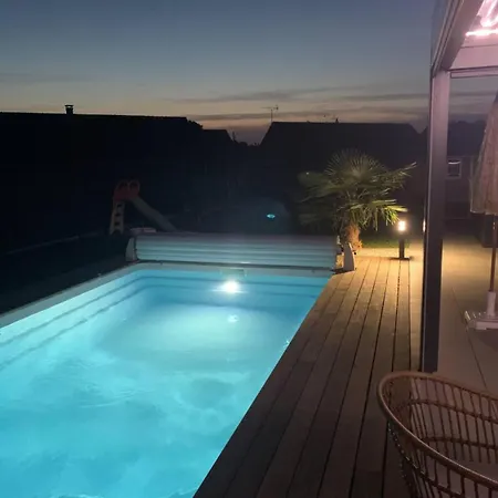 Vendégház 2 Personnes Avec Piscine A 10min Du Circuit Brette-les-Pins